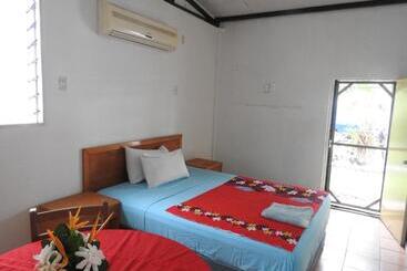 پانسیون Olivias Accommodation