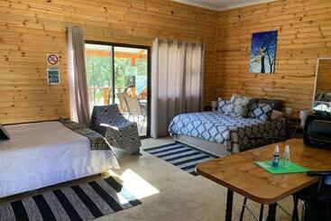 پانسیون Serenity Guesthouse