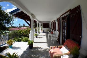 پانسیون Appartement Les Bougainvilliers Vue Mer