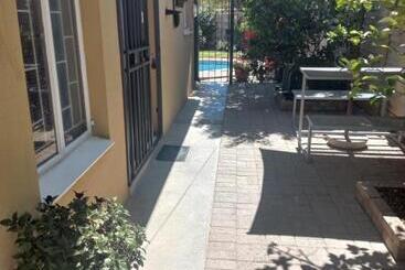 پانسیون Esperance Guesthouse
