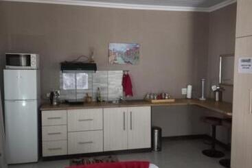 پانسیون Esperance Guesthouse