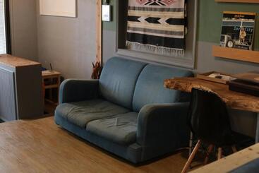 پانسیون Greenwood Hostel