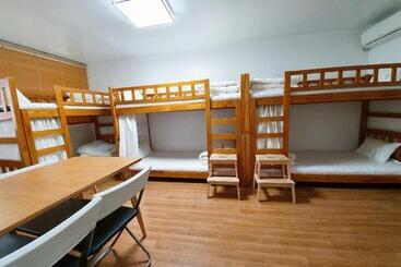 پانسیون Byulbam Guesthouse