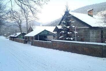 Villadzor Apart