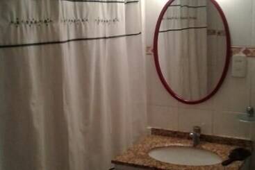هاستل Hostal Alameda