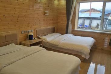 هتل Jinguan Renjia Farm Stay