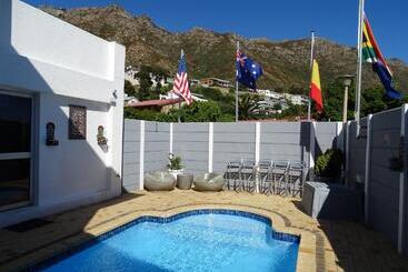Big Skies Guesthouse - Gordon's Bay