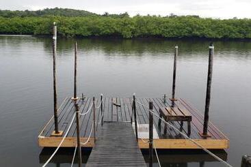 پانسیون Casinha Amarela Ecolodge Boipeba
