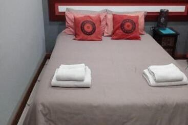 بنسيون Grand Central Guesthouse