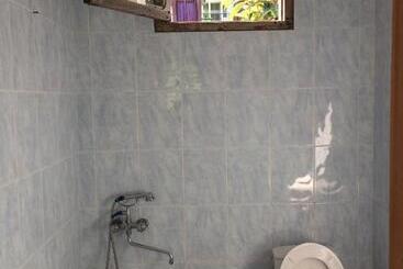 پانسیون Guest House 118 In Kvariati
