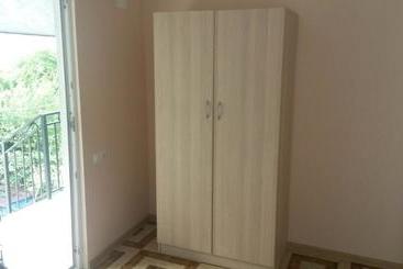 پانسیون Guest House 118 In Kvariati