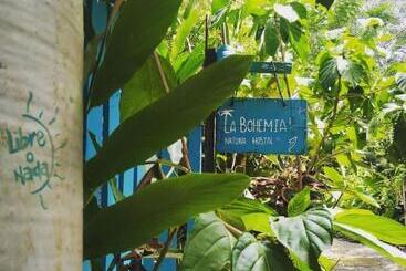 پانسیون Hostal La Bohemia