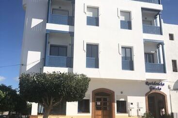 Residencia Turistica Garcia