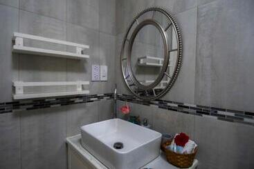 Sea Piton View Apartment  Location, Convenience, Modern Living