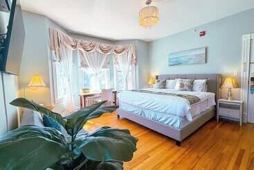 هاستل The Eden Hall Inn
