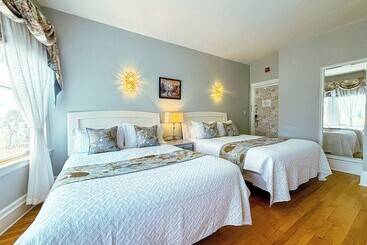 هاستل The Eden Hall Inn