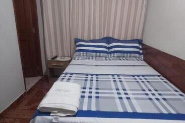 پانسیون Casa Del Huesped Guest House
