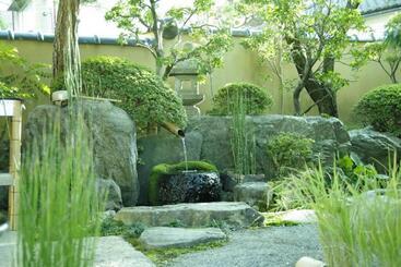 پانسیون 一組限定の貸切空間 Guest House Engiya