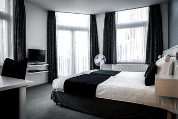 Tracotel Inn