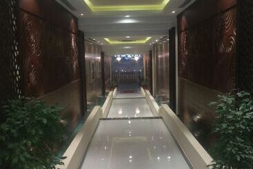 Ashbonh Hotel Suites