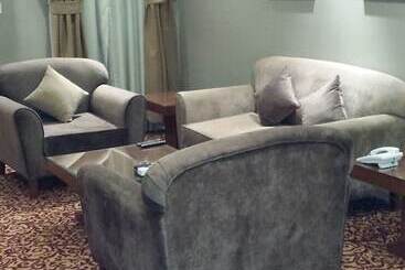 Ashbonh Hotel Suites