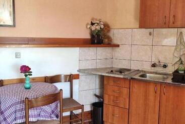 پانسیون Apartments Gvozdenović