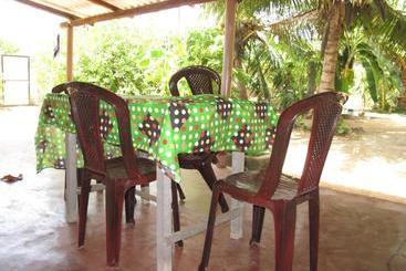 پانسیون Gopalapuram Guest House