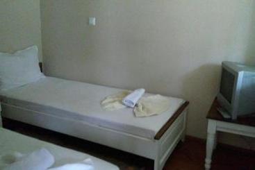 پانسیون Guest House Raffe