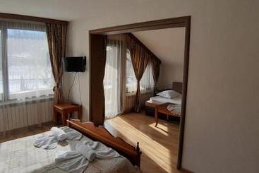 پانسیون Guest House Raffe