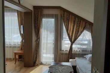 پانسیون Guest House Raffe