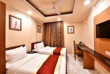 Click White House Residency, Vadodara