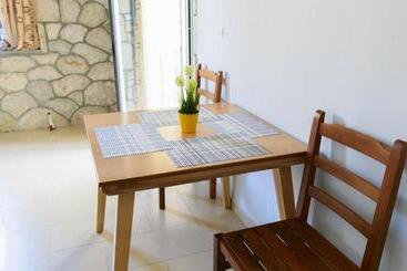 پانسیون Guest House Suga 1