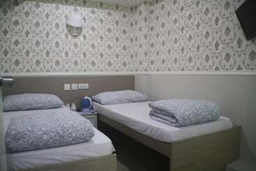 پانسیون K&b Hostel