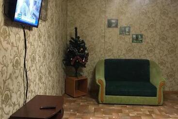 پانسیون Shevchenka Guest House от 600гр 1 2 3к квартири 096 55 48 111 біля академії