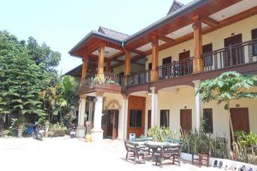 פנסיון Thoulasith Guesthouse