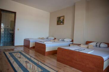 پانسیون Guest House Grozdan