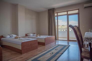 پانسیون Guest House Grozdan