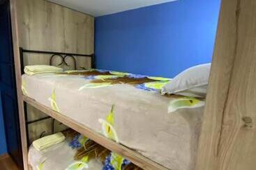 پانسیون Latacunga Hostel