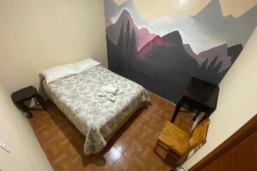 پانسیون Latacunga Hostel