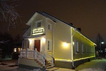 پانسیون Turusensaha Guesthouse