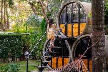 هاستل Pipe House Playa Grande