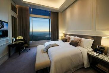 هتل Resorts World Genting Crockfords