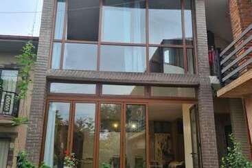 پانسیون Batumi Wonderland Guest House