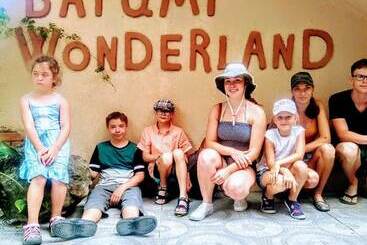 پانسیون Batumi Wonderland Guest House