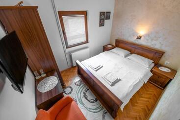 پانسیون Guesthouse Sandra