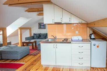 پانسیون Guesthouse Sandra