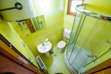 پانسیون Guesthouse Sandra