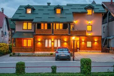 پانسیون Guesthouse Sandra