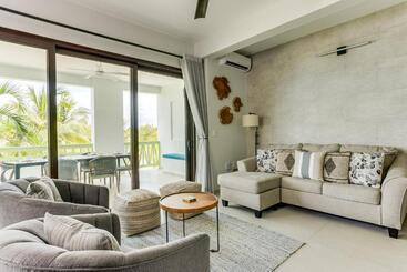 استراحتگاه The Villas At Cocoplum