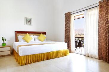Savana Lake Resort